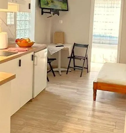Itea Studio Apartment Itea
